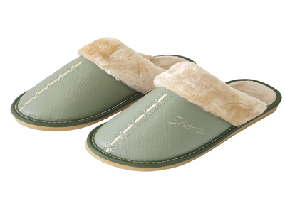 Почему массажные тапочки для ванной это must have