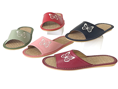 Как коротковорсовые тапочки стали символом домашнего уюта